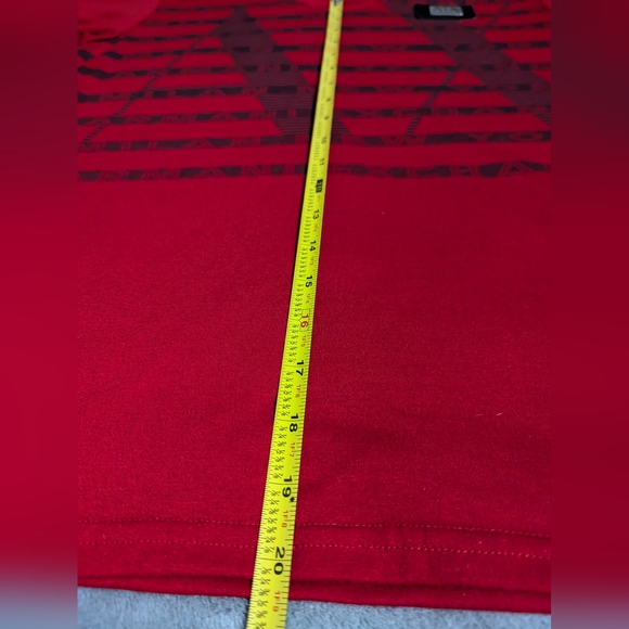 AX Armani exchange V neck tee size small in red - Picture 5 of 6